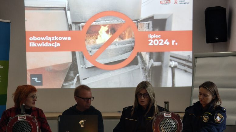 Kopciuchy wciąż trują Dolny Śląsk. Kontrole kuleją, a ludzie umierają przedwcześnie