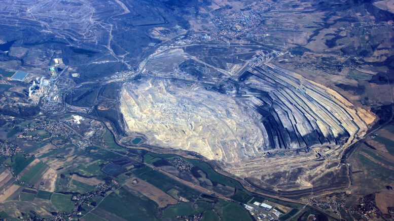 Ekran w Turowie nie działa. Rekultywacja kopalni może potrwać ponad 100 lat